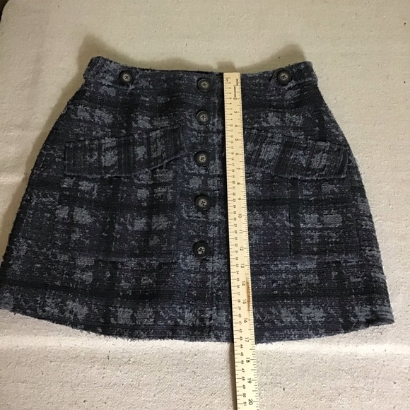 Rachel Roy Women’s Gray/ Navy Tweed Cargo Plaid Button Front Mini Skirt Sz 6 EUC - Picture 6 of 11